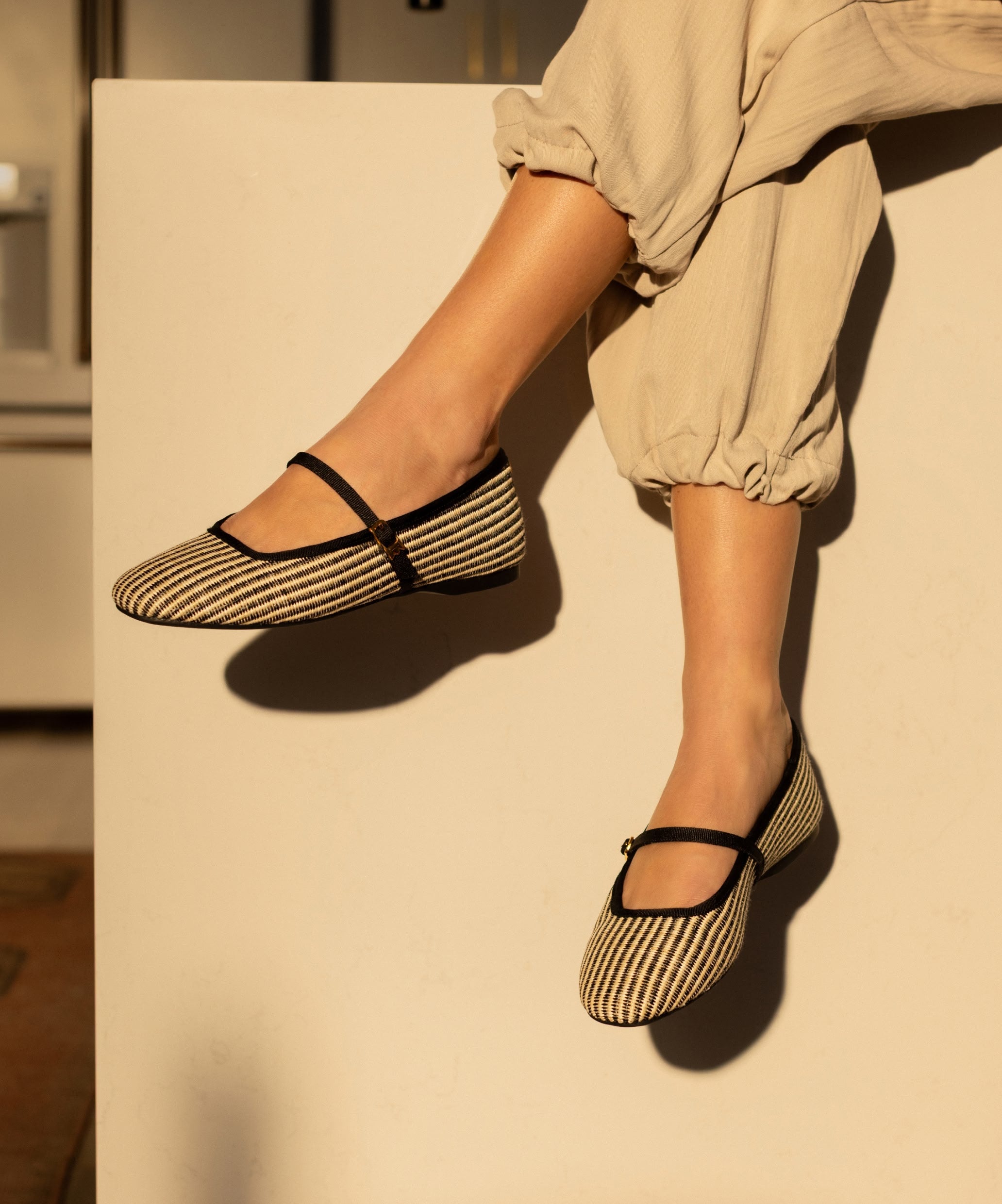 HummingbirdMJ_BandWStripeRaffia_PDP_5x6_ShoeOnFoot.jpg